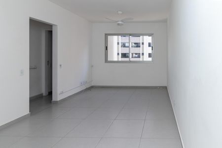Apartamento à venda com 55m², 2 quartos e 1 vaga Apartamento à venda com 55m², 2 quartos e 1 vagaSala