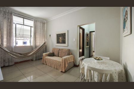 Apartamento à venda com 65m², 2 quartos e sem vaga Apartamento à venda com 65m², 2 quartos e sem vagaSala