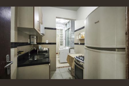 Apartamento à venda com 65m², 2 quartos e sem vaga Apartamento à venda com 65m², 2 quartos e sem vagaCozinha