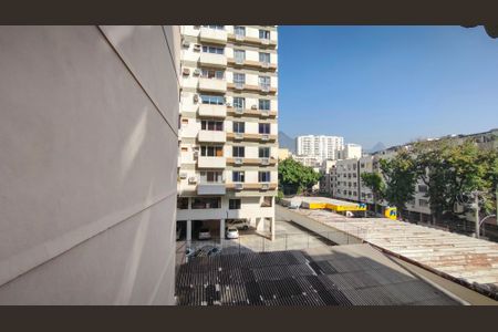 Apartamento à venda com 65m², 2 quartos e sem vaga Apartamento à venda com 65m², 2 quartos e sem vagaVista da Sala