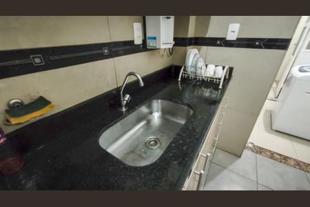 Apartamento à venda com 65m², 2 quartos e sem vaga Apartamento à venda com 65m², 2 quartos e sem vagaCozinha