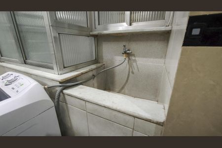 Apartamento à venda com 65m², 2 quartos e sem vaga Apartamento à venda com 65m², 2 quartos e sem vagaÁrea de Serviço