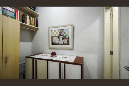 Apartamento à venda com 65m², 2 quartos e sem vaga Apartamento à venda com 65m², 2 quartos e sem vagaQuarto de Serviço
