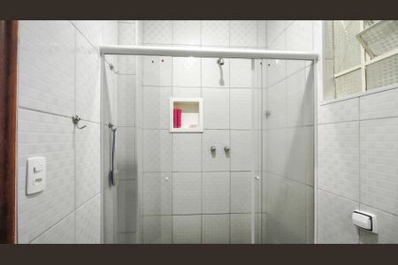 Apartamento à venda com 65m², 2 quartos e sem vaga Apartamento à venda com 65m², 2 quartos e sem vagaBanheiro Corredor