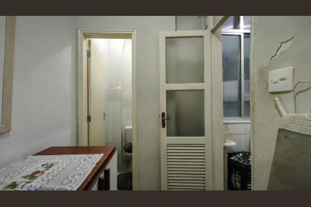 Apartamento à venda com 65m², 2 quartos e sem vaga Apartamento à venda com 65m², 2 quartos e sem vagaQuarto de Serviço