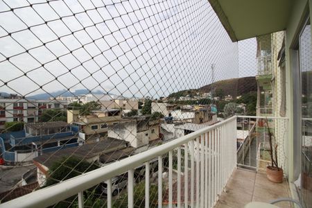 Apartamento à venda com 60m², 2 quartos e 1 vagaSala - Varanda