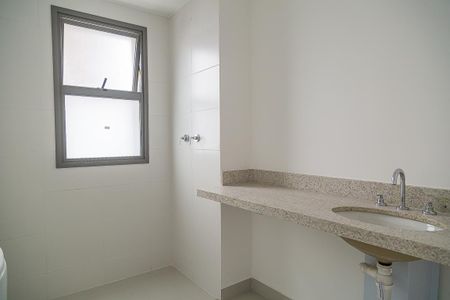 Apartamento à venda com 86m², 2 quartos e 1 vagaBanheiro da Suíte 1