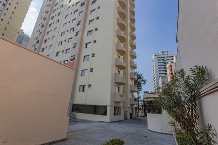 Apartamento para alugar com 58m², 1 quarto e 1 vagaFachada