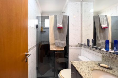Apartamento à venda com 146m², 4 quartos e 2 vagas Apartamento à venda com 146m², 4 quartos e 2 vagasBanheiro Suíte 3