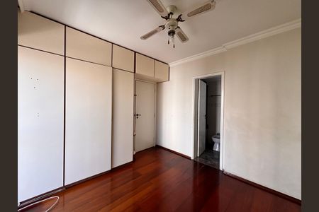 Apartamento à venda com 165m², 3 quartos e 2 vagasSuíte
