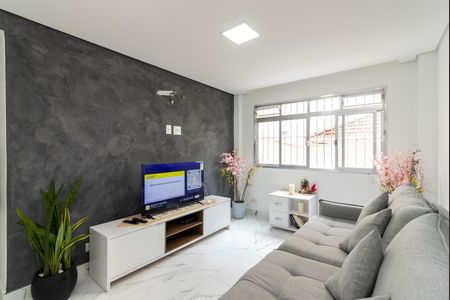 Apartamento para alugar com 60m², 2 quartos e 1 vaga Apartamento para alugar com 60m², 2 quartos e 1 vagaSala