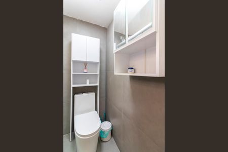 Apartamento para alugar com 60m², 2 quartos e 1 vaga Apartamento para alugar com 60m², 2 quartos e 1 vagaBanheiro da Suíte