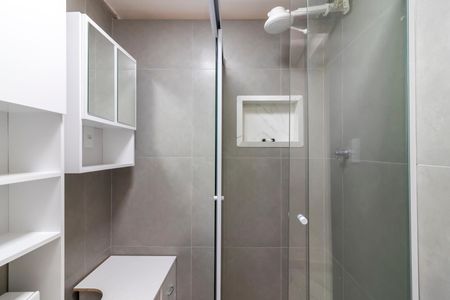 Apartamento para alugar com 60m², 2 quartos e 1 vaga Apartamento para alugar com 60m², 2 quartos e 1 vagaBanheiro