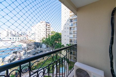 Apartamento à venda com 64m², 2 quartos e 1 vagaSacada