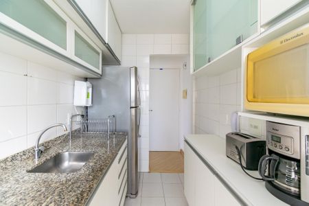 Apartamento à venda com 64m², 2 quartos e 1 vagaCozinha