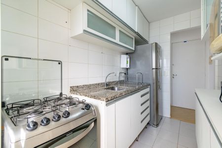 Apartamento à venda com 64m², 2 quartos e 1 vagaCozinha