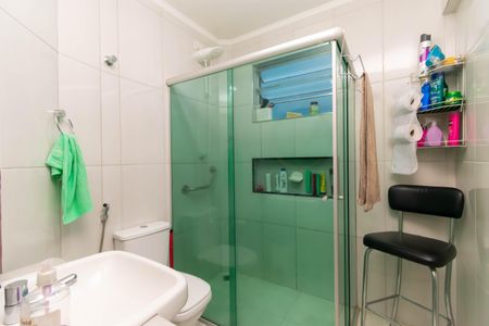 Apartamento à venda com 76m², 4 quartos e sem vaga Apartamento à venda com 76m², 4 quartos e sem vagaBanheiro Social