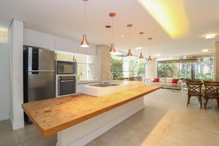 Apartamento à venda com 110m², 3 quartos e 1 vaga Apartamento à venda com 110m², 3 quartos e 1 vagaÁrea comum