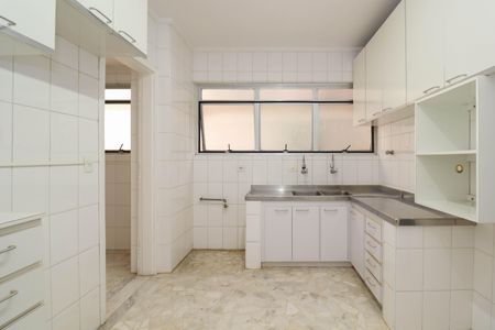 Apartamento à venda com 110m², 3 quartos e 1 vaga Apartamento à venda com 110m², 3 quartos e 1 vagaCozinha