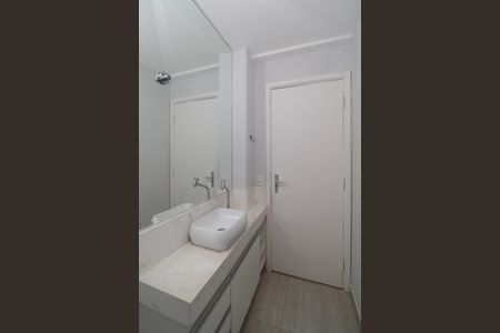 Apartamento à venda com 110m², 3 quartos e 1 vaga Apartamento à venda com 110m², 3 quartos e 1 vagaBanheiro