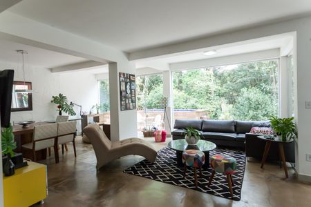 Casa de condomínio à venda com 417m², 4 quartos e 5 vagasEspaço Gourmet