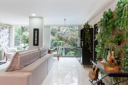 Casa de condomínio à venda com 417m², 4 quartos e 5 vagasSala