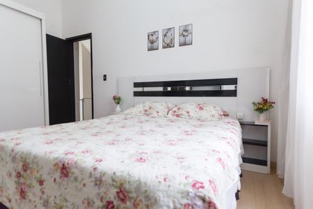 Casa de condomínio à venda com 417m², 4 quartos e 5 vagasSuite