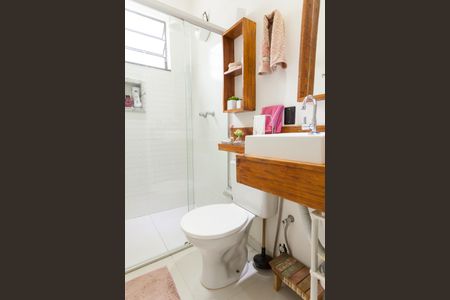 Casa de condomínio à venda com 417m², 4 quartos e 5 vagasBanheiro da Suíte 2