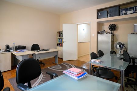 Casa para alugar com 200m², 3 quartos e 3 vagasQuarto 1