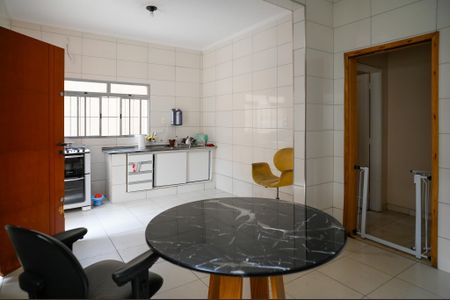 Casa para alugar com 200m², 3 quartos e 3 vagasCozinha