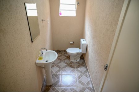 Casa para alugar com 200m², 3 quartos e 3 vagasLavabo