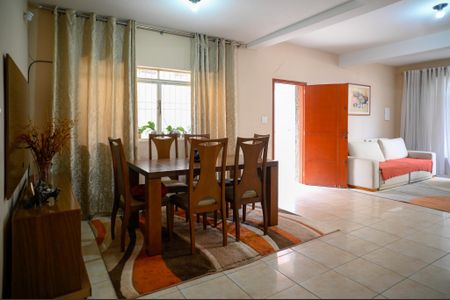 Casa para alugar com 200m², 3 quartos e 3 vagasSala de Jantar