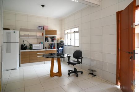 Casa para alugar com 200m², 3 quartos e 3 vagasCozinha