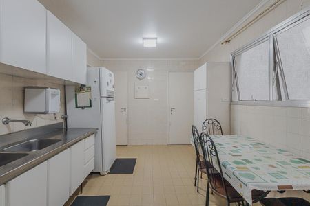 Apartamento à venda com 133m², 3 quartos e 1 vagaCozinha