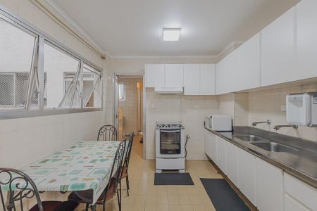 Apartamento à venda com 133m², 3 quartos e 1 vagaCozinha