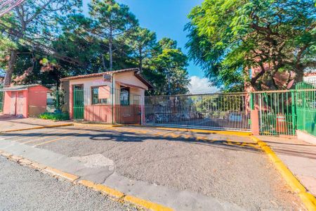 Apartamento à venda com 42m², 1 quarto e 1 vaga Apartamento à venda com 42m², 1 quarto e 1 vagaFachada