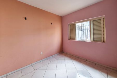 Casa à venda com 207m², 2 quartos e 2 vagasQuarto 2