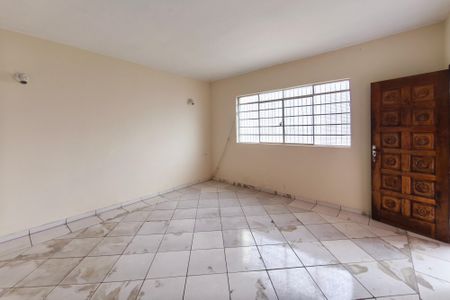 Casa à venda com 207m², 2 quartos e 2 vagasSala de Estar