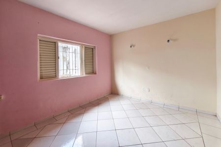 Casa à venda com 207m², 2 quartos e 2 vagasSala de TV