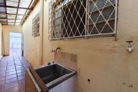 Casa à venda com 207m², 2 quartos e 2 vagasÁrea de Serviço