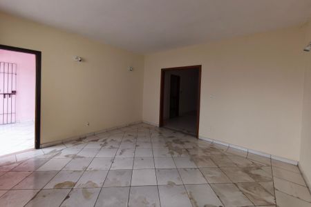 Casa à venda com 207m², 2 quartos e 2 vagasSala de Estar