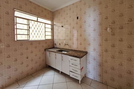 Casa à venda com 207m², 2 quartos e 2 vagasCozinha