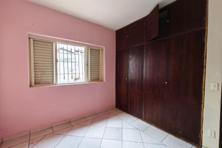 Casa à venda com 207m², 2 quartos e 2 vagasQuarto 2