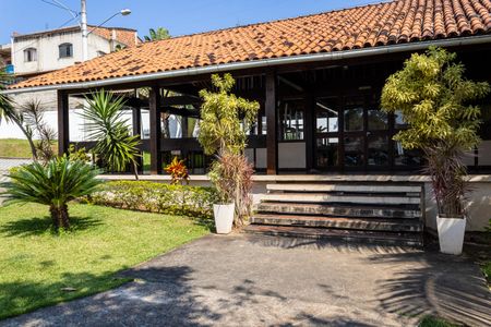 Apartamento para alugar com 49m², 2 quartos e 1 vagaÁrea comum - Salão de festas