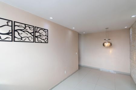 Apartamento para alugar com 49m², 2 quartos e 1 vagaSala