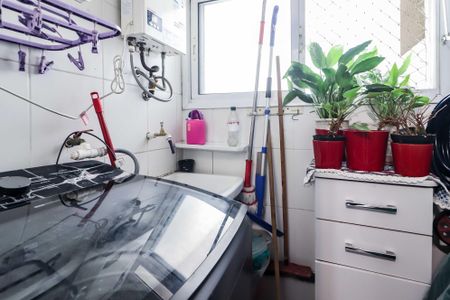 Apartamento à venda com 58m², 3 quartos e 1 vagaCozinha e Área de Serviço