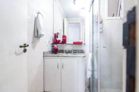Apartamento à venda com 58m², 3 quartos e 1 vaga Apartamento à venda com 58m², 3 quartos e 1 vagaBanheiro