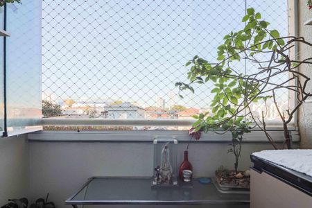 Apartamento à venda com 58m², 3 quartos e 1 vaga Apartamento à venda com 58m², 3 quartos e 1 vagaSala