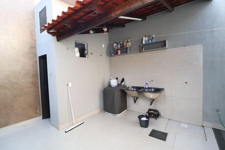 Casa para alugar com 150m², 2 quartos e 8 vagasÁrea de Serviço