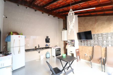Casa para alugar com 150m², 2 quartos e 8 vagasCozinha